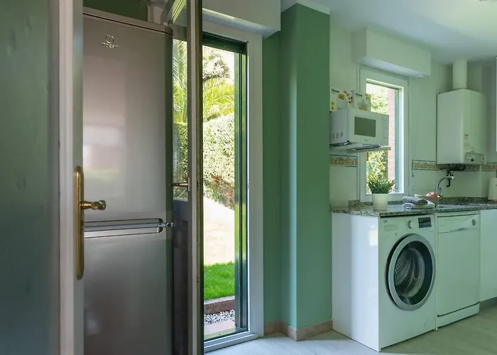 Ef6a Albatros * San Vicente De La Barquera